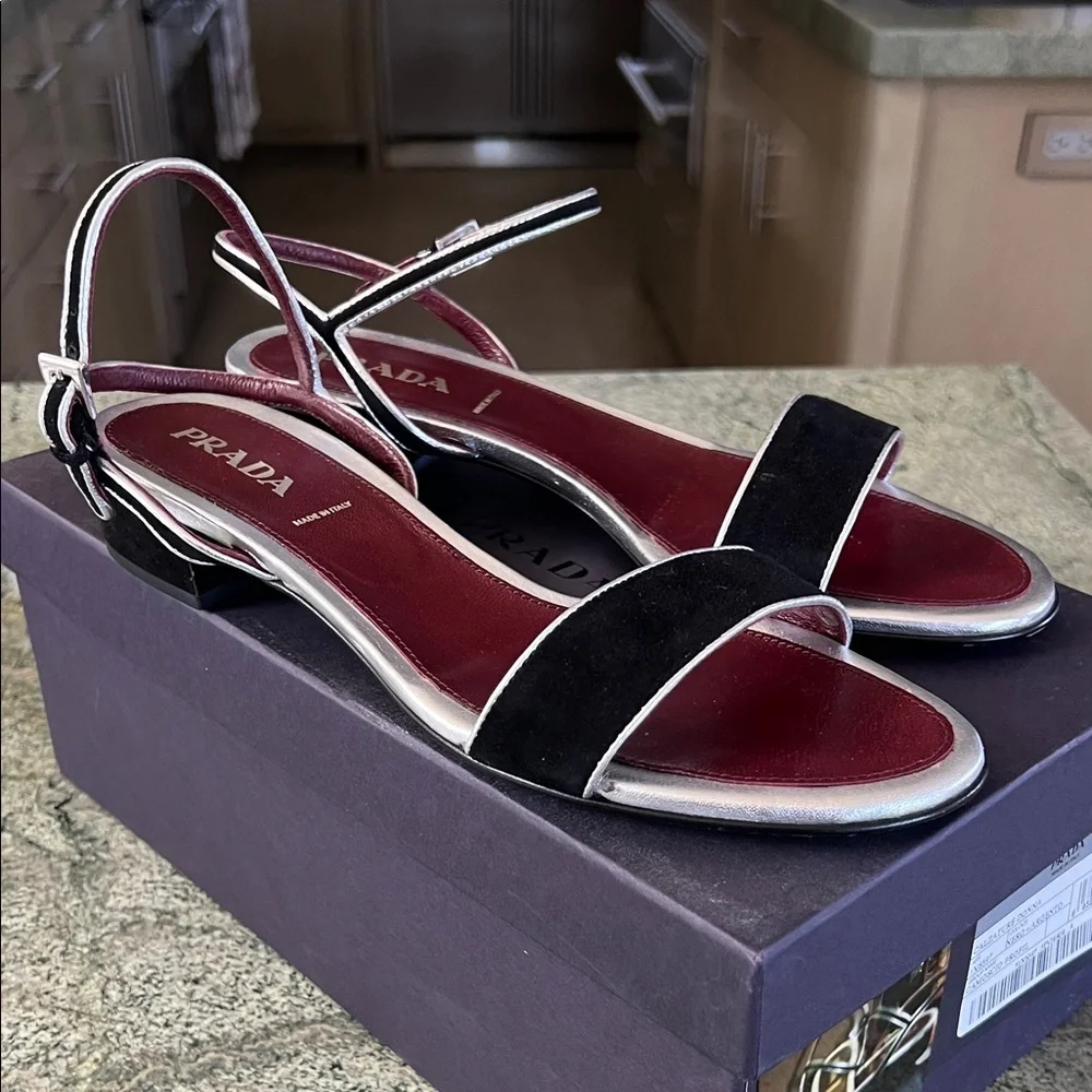 Prada Women's Black and Cream Sandals - Picture 2 of 7